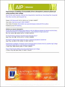 Improvement of stability of sinusoidally driven atmospheric pressure plasma jet using auxiliary bias voltage